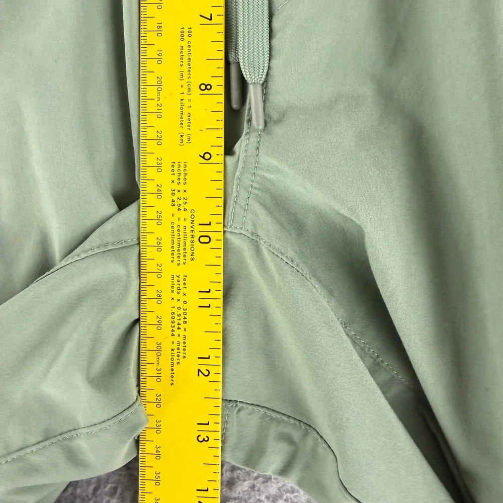Ten Thousand Interval Short Mens M Green Lined 7 Inch Inseam Training Gym Active